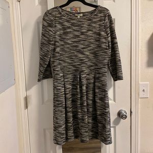 Max Studio 3/4 Sleeve Pleated Dress